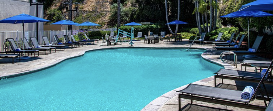 Mission Valley Swimming Pool At Sheraton